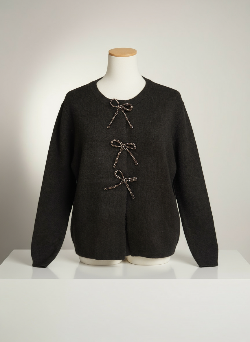 Siyah Taş İşlemeli Fiyonk Detaylı Triko Kazak