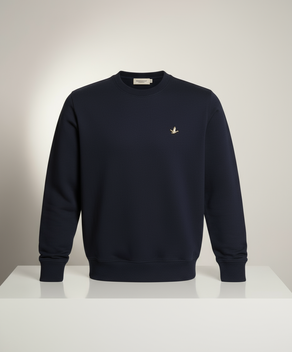  "Lacivert basic sweatshirt profesyonel ürün görseli - Crux Giyim